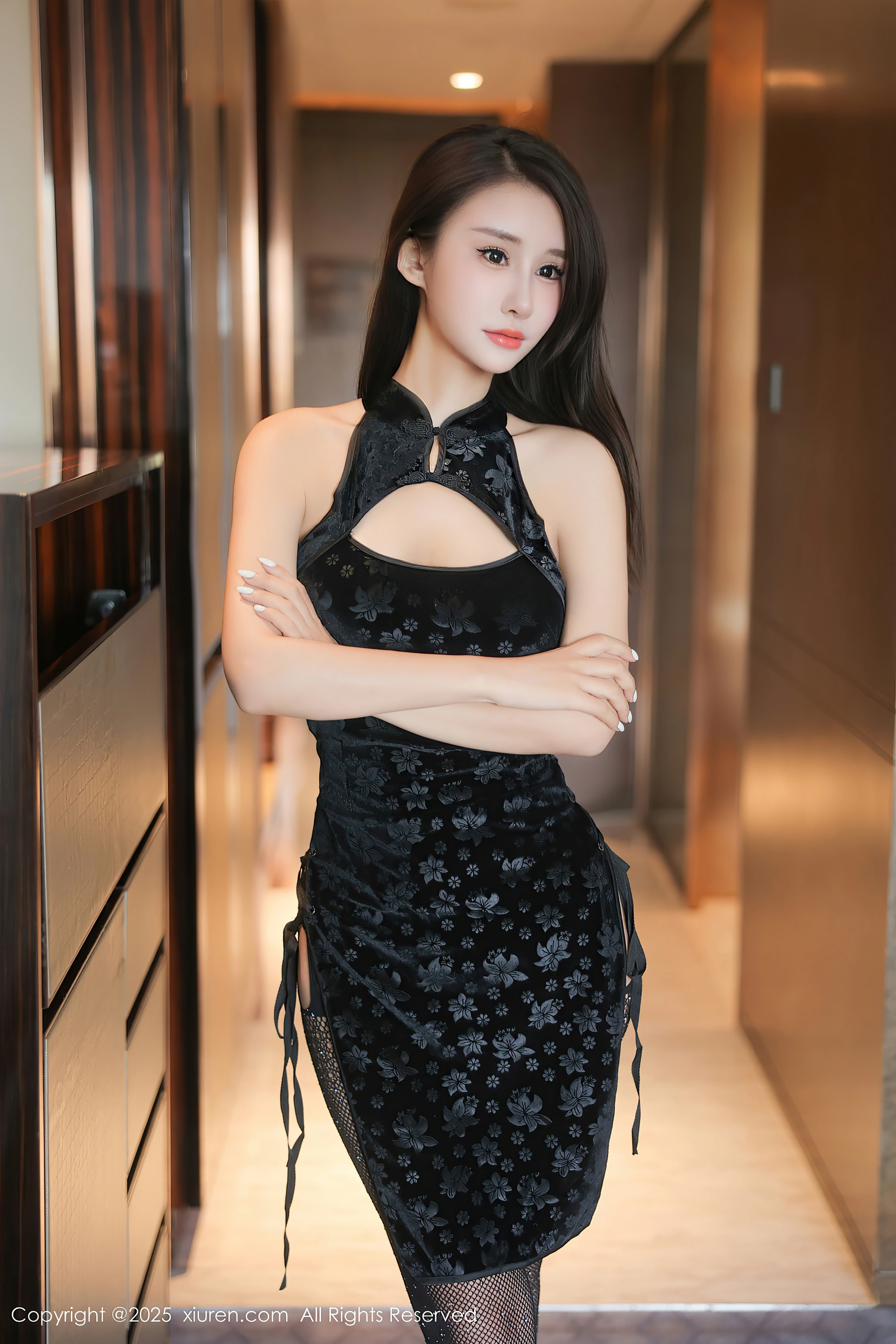 [Xiuren秀人网]2025.03.10 NO.9990 艺艺yiyi 0